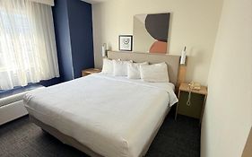 Spark By Hilton Appleton